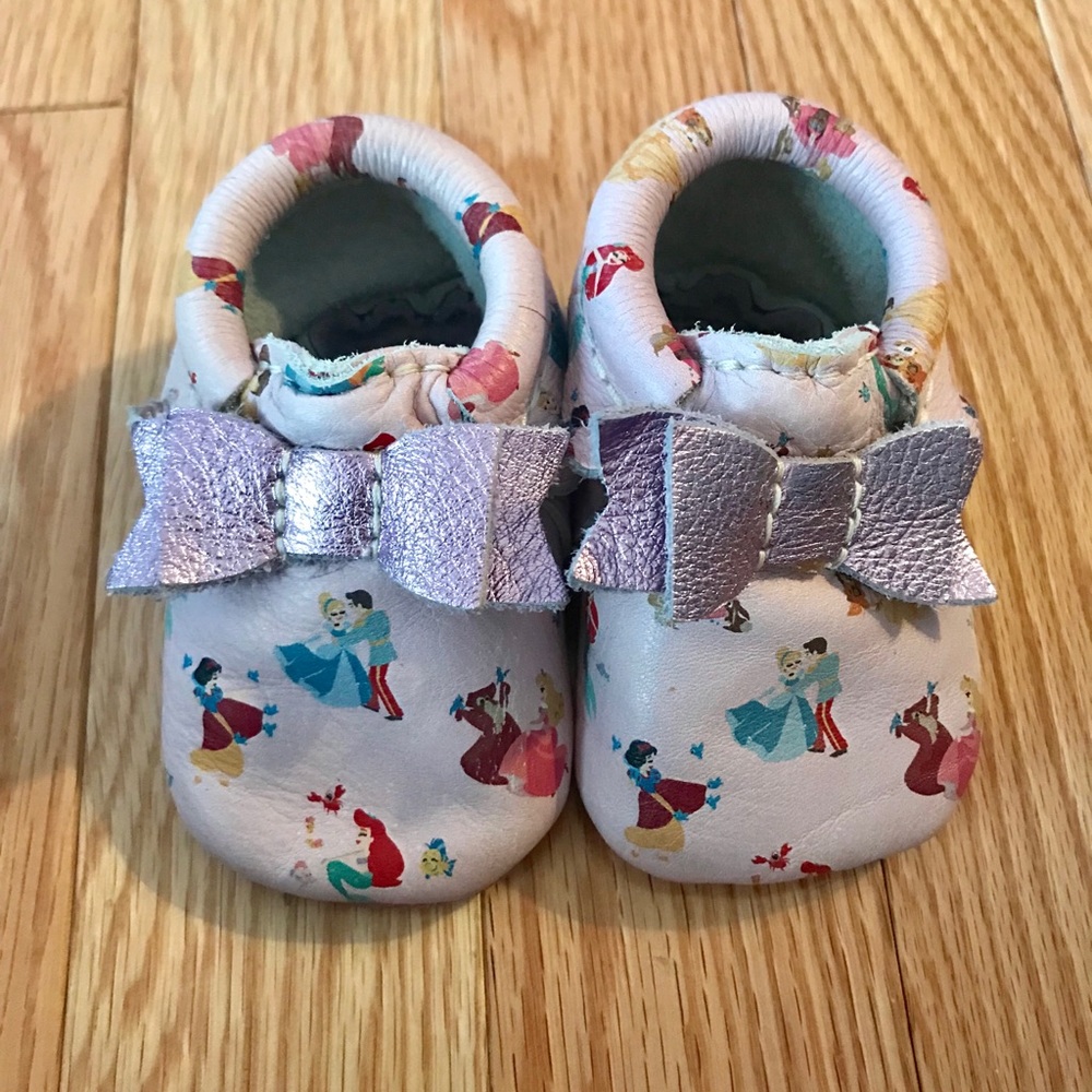 NWOT Disney Freshly Picked Moccasins
